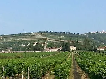 La Foresteria Serego Alighieri Farmház SantʼAmbrogio di Valpolicella